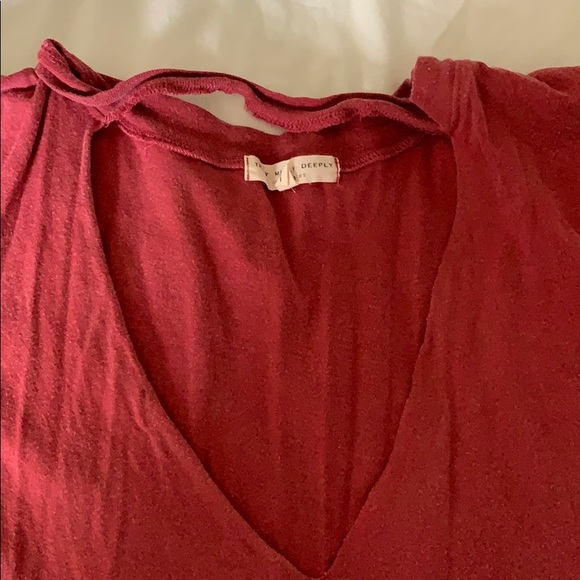 Key hole tee - Picture 2 of 4